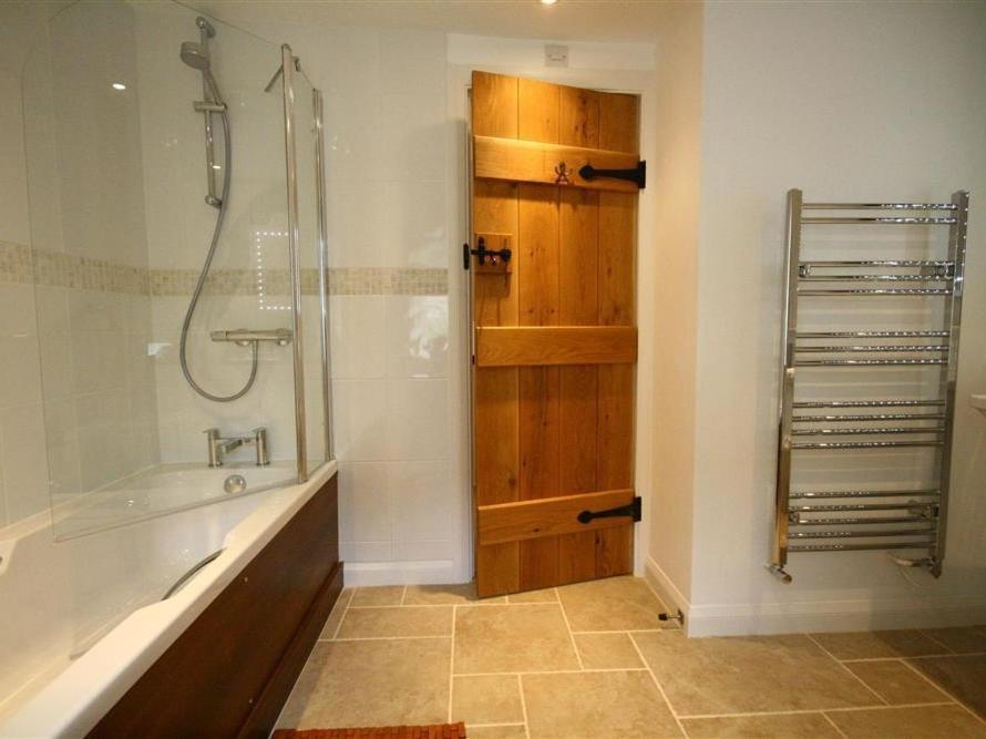 Tumbledown Villa Broadway  Ngoại thất bức ảnh