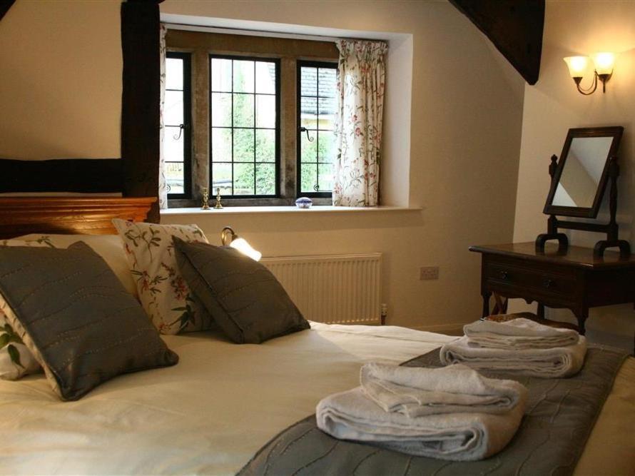 Tumbledown Villa Broadway  Ngoại thất bức ảnh